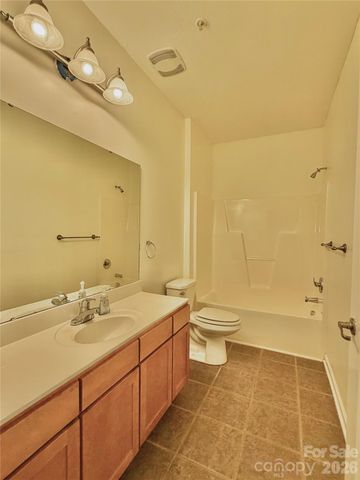413 Appeldoorn Circle 413, Asheville, NC 28803