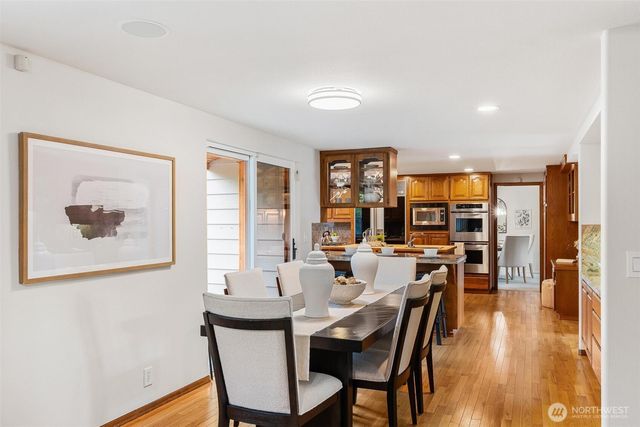 18805 94th Avenue W, Edmonds, WA 98020