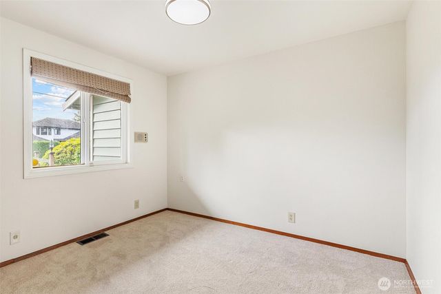 18805 94th Avenue W, Edmonds, WA 98020