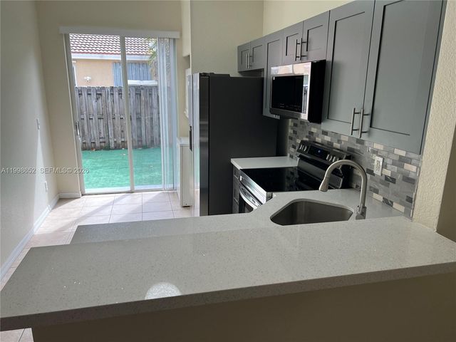 85 SW 16 Avenue ., Homestead, FL 33030