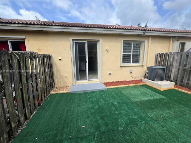 85 SW 16 Avenue ., Homestead, FL 33030