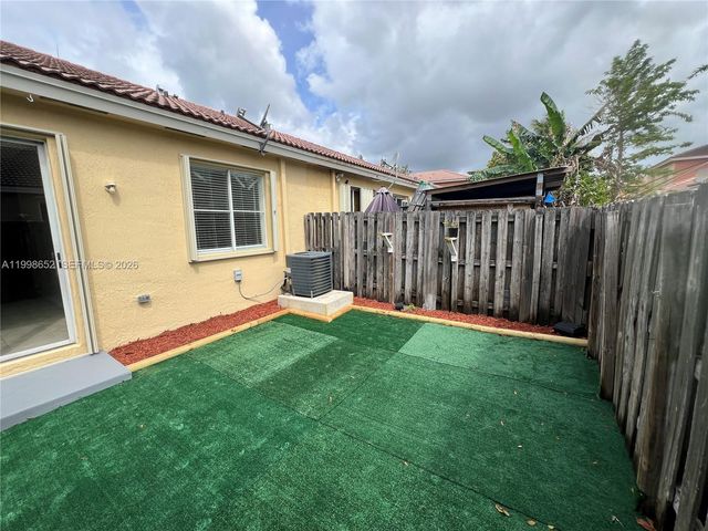 85 SW 16 Avenue ., Homestead, FL 33030