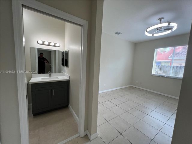 85 SW 16 Avenue ., Homestead, FL 33030
