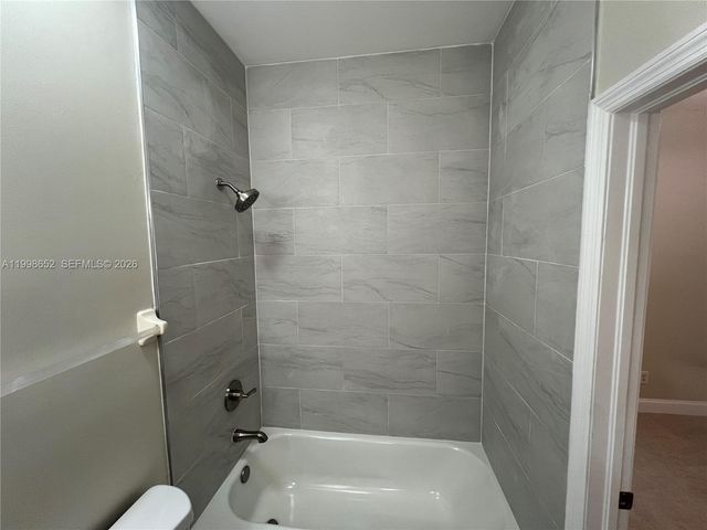 85 SW 16 Avenue ., Homestead, FL 33030