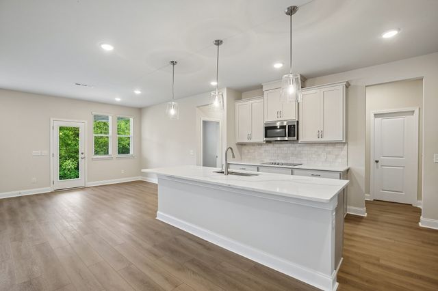 125 Emeline Way, Mount Juliet, TN 37122