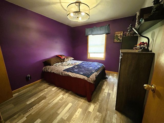 306 Park Avenue, Charles City, IA 50616