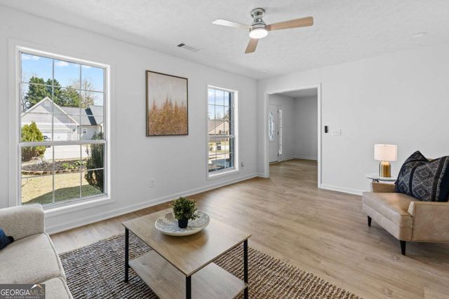 3347 Hobbit Glen, Powder Springs, GA 30127