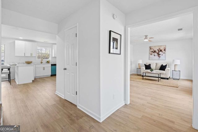 3347 Hobbit Glen, Powder Springs, GA 30127