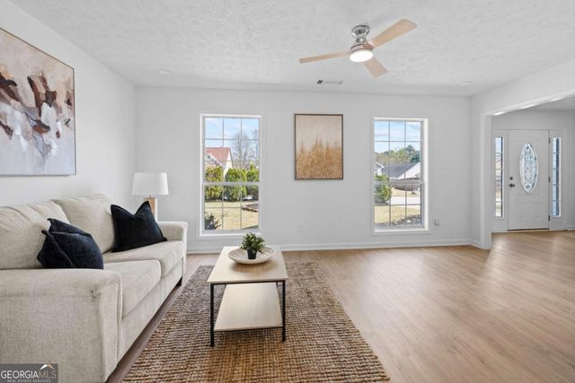 3347 Hobbit Glen, Powder Springs, GA 30127