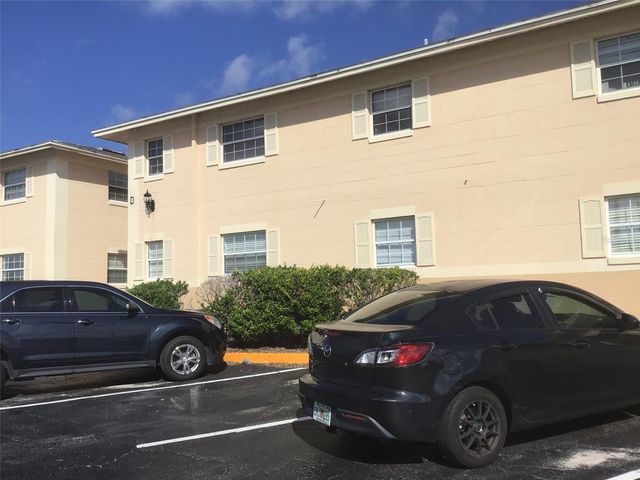 1400 EUDORA ROAD D-38, Mount Dora, FL 32757