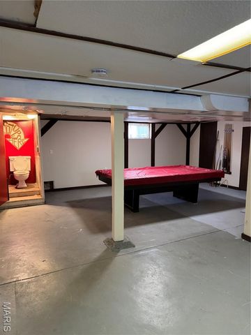 139 Kansas Avenue, Belleville, IL 62221