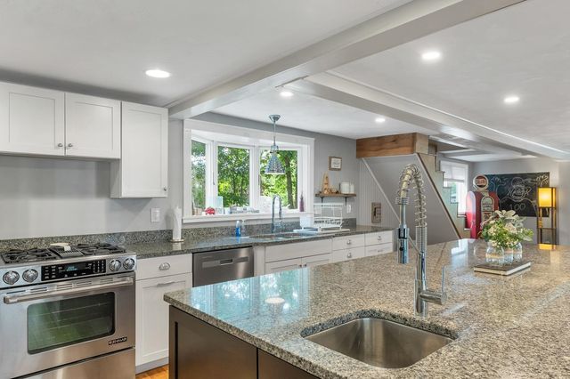 105 Gardners Grove Road, Belmont, NH 03220