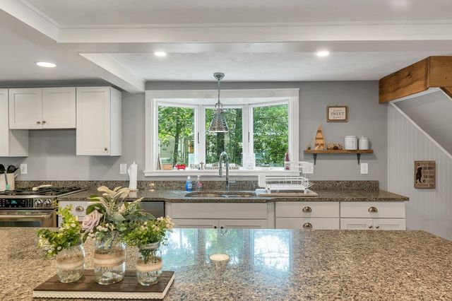 105 Gardners Grove Road, Belmont, NH 03220