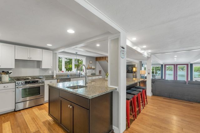 105 Gardners Grove Road, Belmont, NH 03220