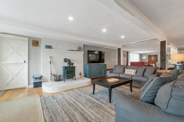 105 Gardners Grove Road, Belmont, NH 03220