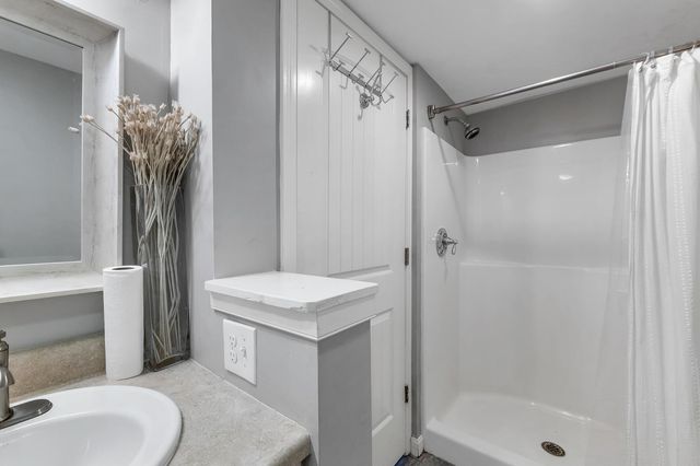 105 Gardners Grove Road, Belmont, NH 03220