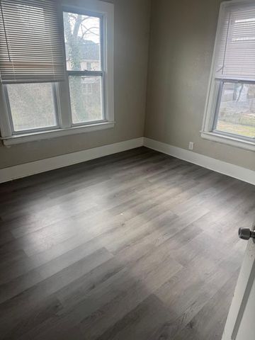 2925 Calvert Street, Detroit, MI 48206