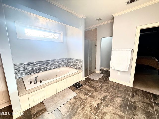 103 Oak Meadow Drive, Clinton, MS 39056