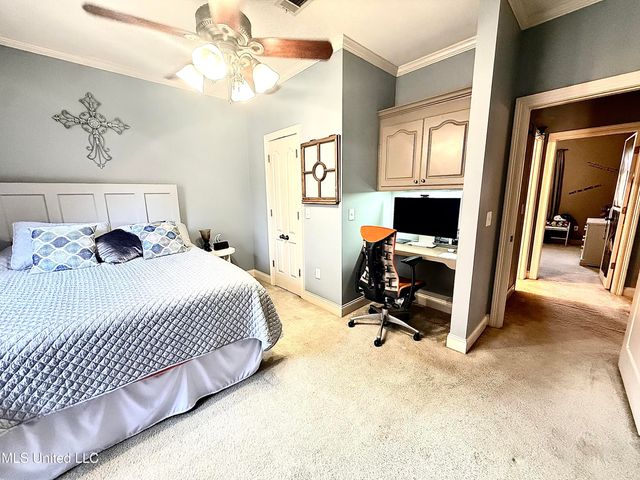 103 Oak Meadow Drive, Clinton, MS 39056