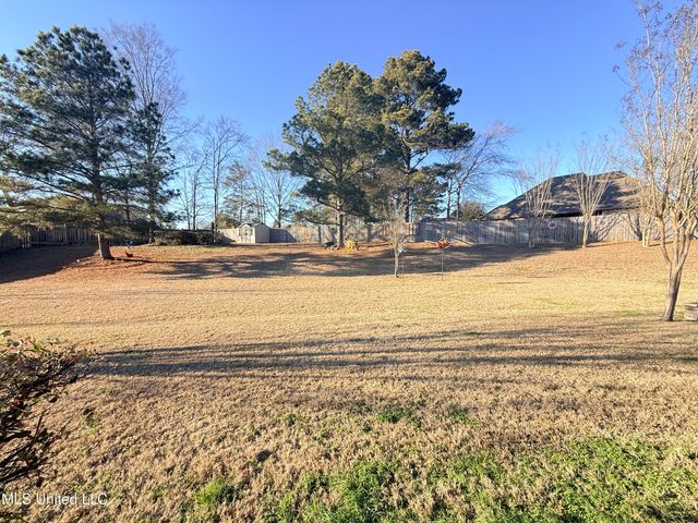 103 Oak Meadow Drive, Clinton, MS 39056