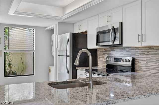 15206 Parkside DR 102, Fort Myers, FL 33908
