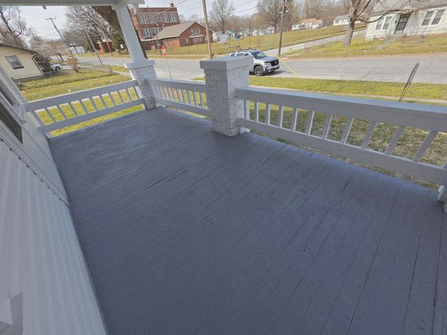 1330 W Atlantic Street, Springfield, MO 65803