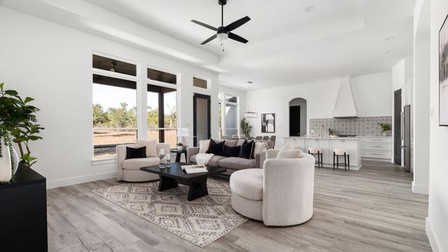 222 Stars And Stripes, Fischer, TX 78623