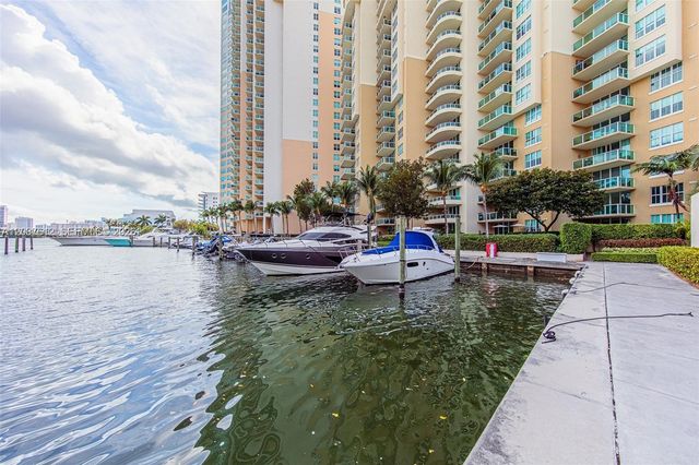 3340 NE 190th Street 1101, Aventura, FL 33180