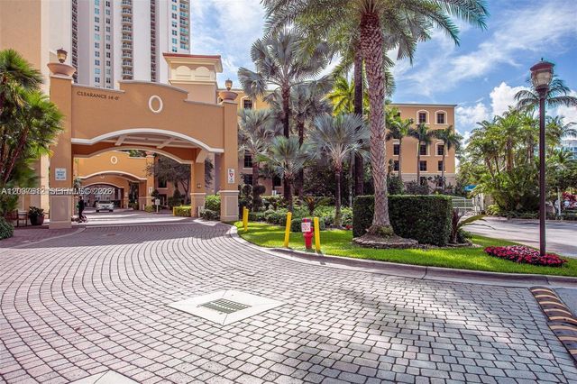 3340 NE 190th Street 1101, Aventura, FL 33180