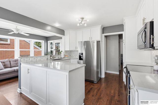 6328 William Street, Omaha, NE 68106