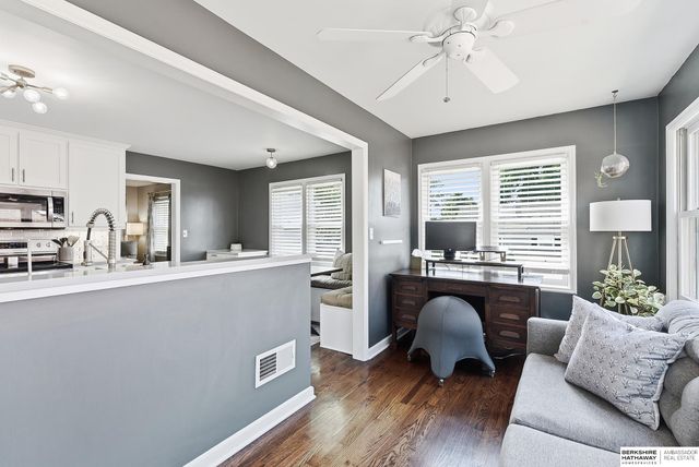 6328 William Street, Omaha, NE 68106