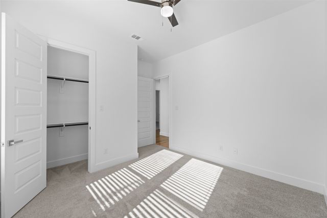 1320 Compton Street, Dallas, TX 75203