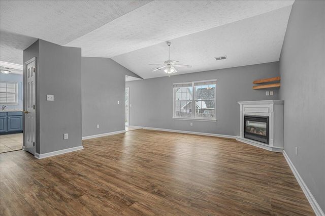 113 White Oak Trace, Lexington, KY 40511