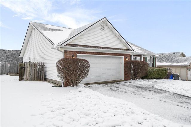 113 White Oak Trace, Lexington, KY 40511