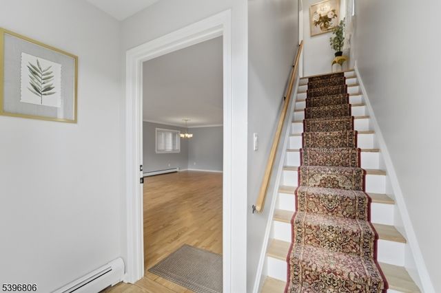 21 Lincoln Pkwy, Bayonne City, NJ 07002