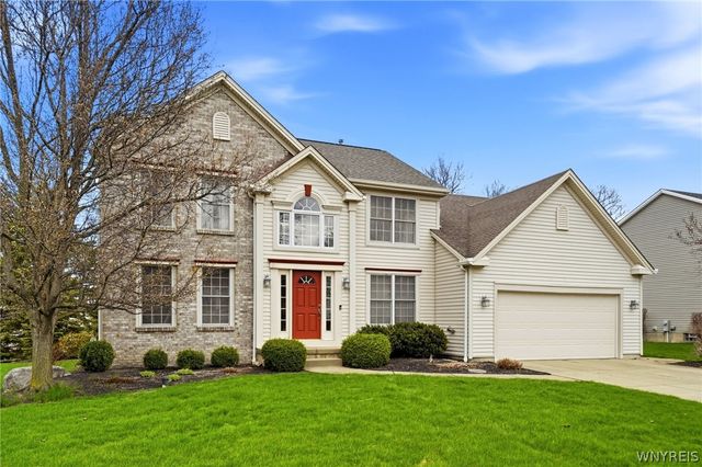 3460 Parkwood Common, Hamburg, NY 14075