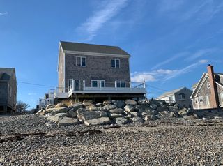 1 East St., Marshfield, MA 02050