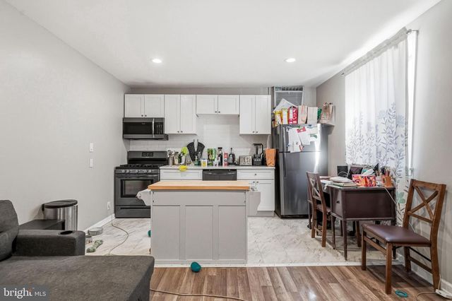 1946 S ISEMINGER ST, Philadelphia, PA 19148