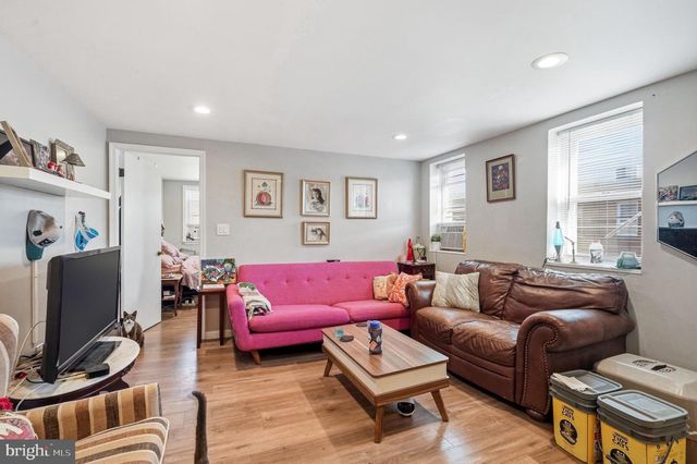 1946 S ISEMINGER ST, Philadelphia, PA 19148