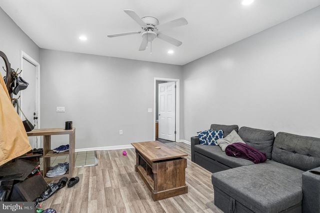 1946 S ISEMINGER ST, Philadelphia, PA 19148