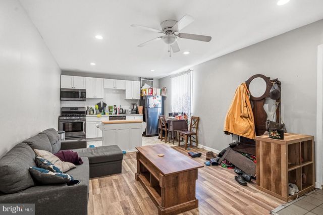1946 S ISEMINGER ST, Philadelphia, PA 19148