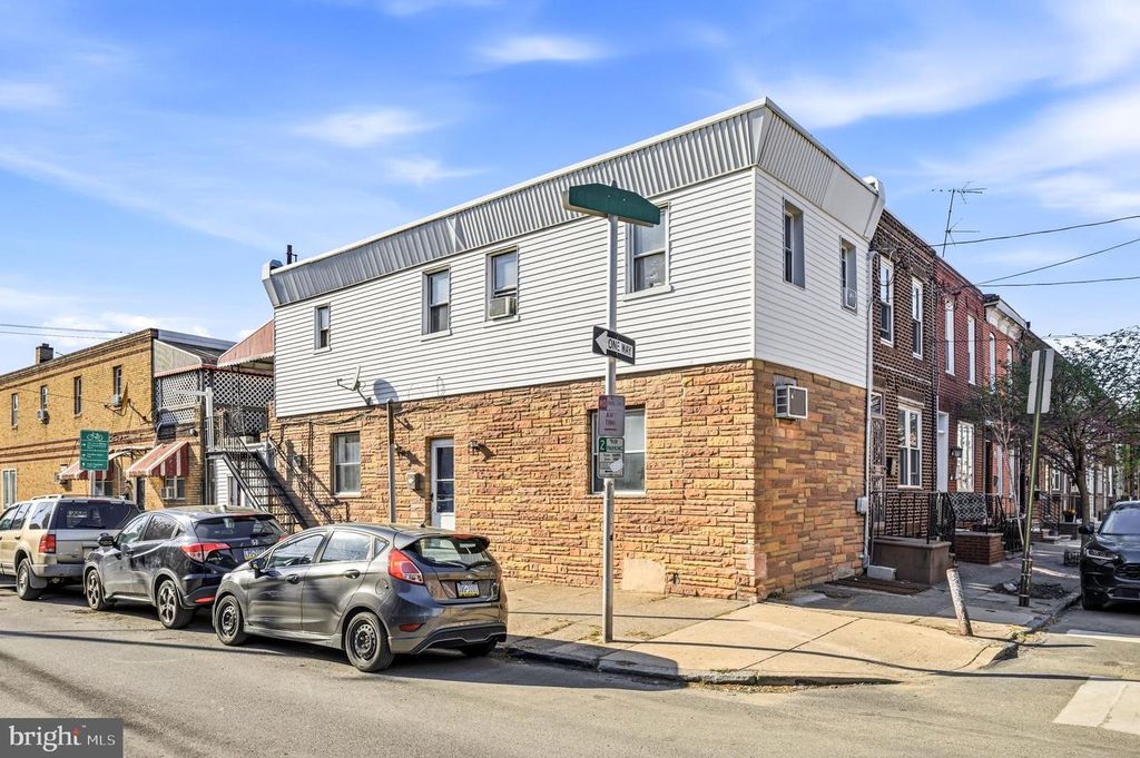 1946 S ISEMINGER ST, Philadelphia, PA 19148