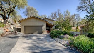 12040 Torrey Pines Drive, Auburn, CA 95602