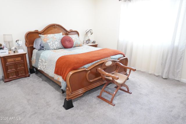 1550 E DESERT INN Drive, Chandler, AZ 85249