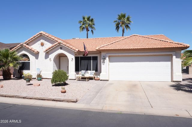 1550 E DESERT INN Drive, Chandler, AZ 85249