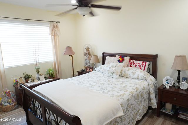 1550 E DESERT INN Drive, Chandler, AZ 85249