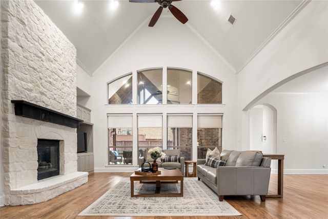 5581 Beacon Hill Drive, Frisco, TX 75036