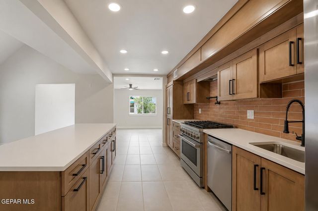 728 GREEN COVE Drive, El Paso, TX 79932