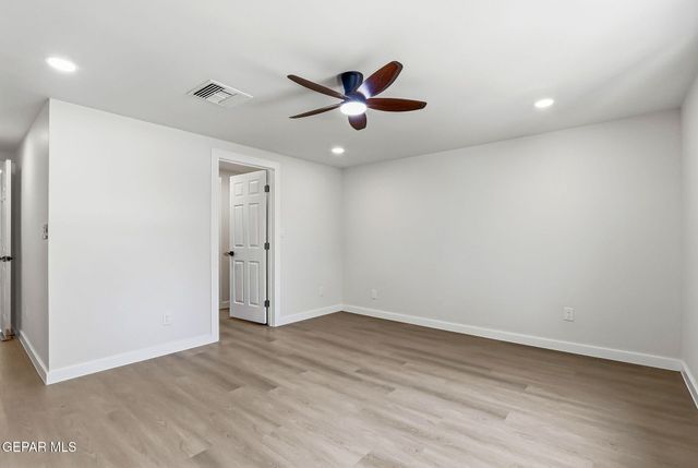 728 GREEN COVE Drive, El Paso, TX 79932