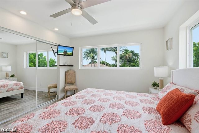 805 E Gulf DR 8A, Sanibel, FL 33957